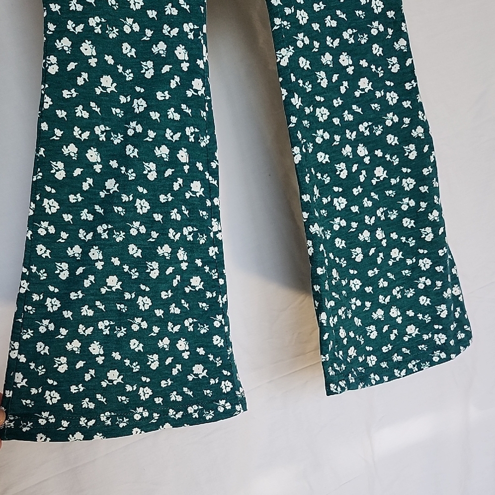 SHEIN White and Teal Sweetie Set - Picture 6 of 6